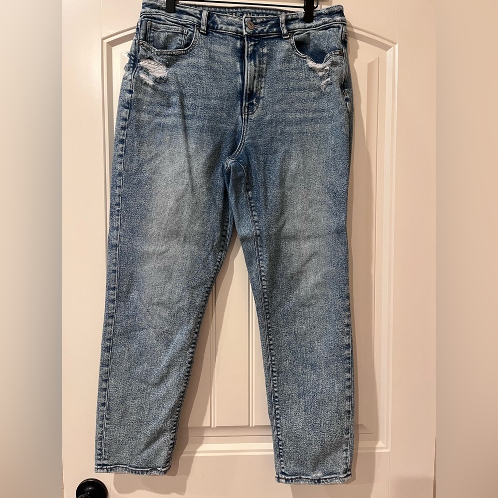 American Eagle Outfitters Blue Straight Leg mom Jeans size 10